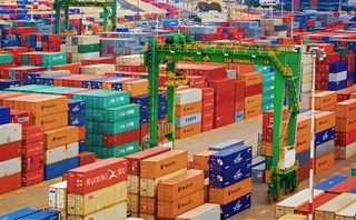 Trading containers for import and export Trading containers for import and export
